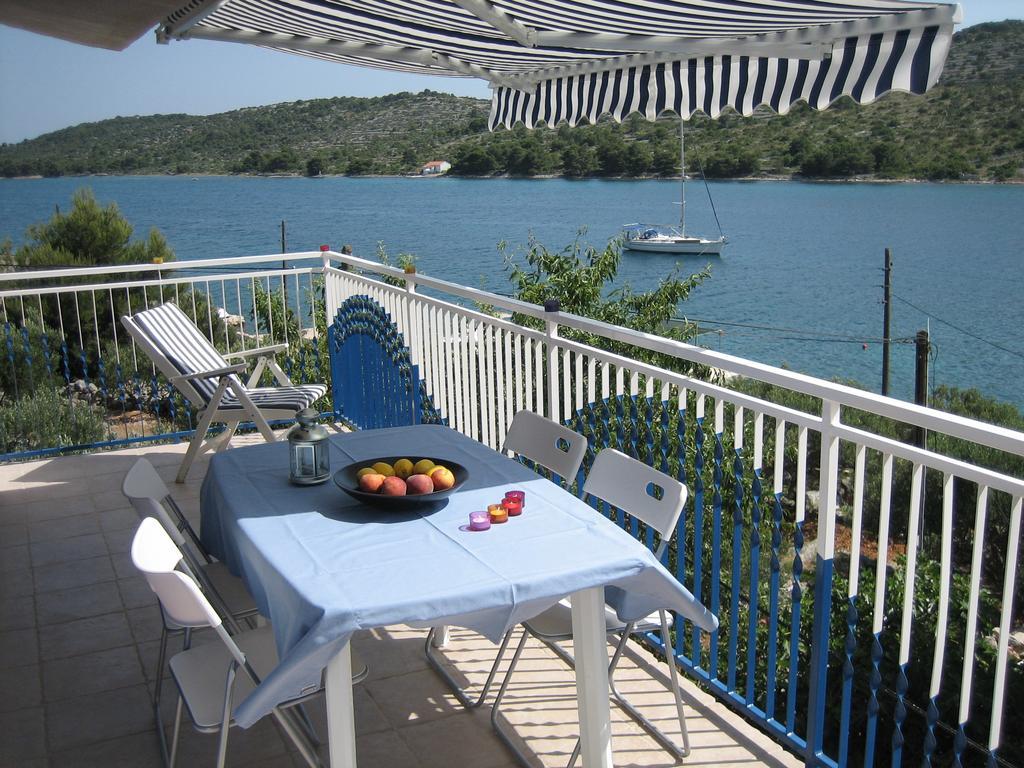 Apartments Mediterraneo Kaprije Exteriér fotografie
